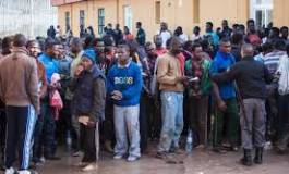 Espagne: une vague de migrants déferle sur Melilla