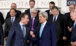 L'Otan suspend sa coopération civile et militaire avec la Russie