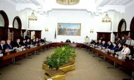 Bouteflika souligne ses priorités au Conseil des ministres