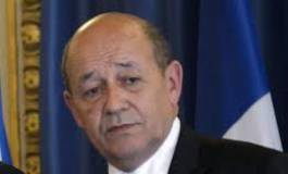 Le ministre français de la Défense à Alger pour évoquer la base militaire de Tessalit