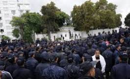 Les policiers protestataires pas convaincus par Sellal (actualisé)