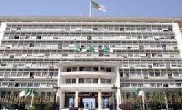 Projet de loi de finances 2015: hausse des dépenses à tous les niveaux