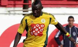 L'attaquant de la JSK Albert Ebossé tué par "une ardoise tranchante"