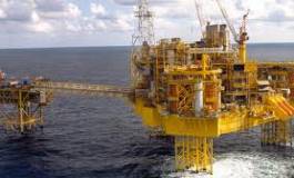 Le pétrole vendu 77,19 dollars après la baisse des prix saoudiens