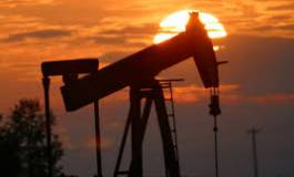 Le pétrole termine à son plus bas niveau en 3 ans à New York