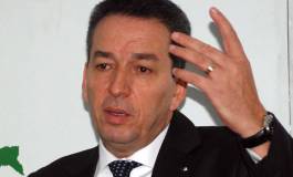 Petites phrases et injures assassines en politique