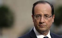 Libye: Hollande écarte l'idée d'une intervention militaire française