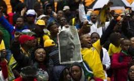 Le dernier adieu à Nelson Mandela