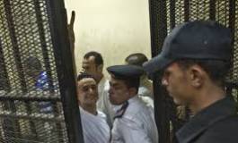230 militants anti-Moubarak condamnés à la prison à vie en Egypte