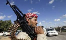 Des chefs de partis et militants libyens se réunissent mardi à Alger