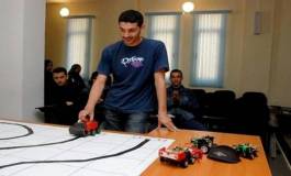OROBOT'2015 : Concours de robotique et expositions à Oran