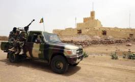 Mali: un groupe pro-Bamako prend des positions rebelles à Menaka