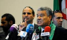 Abdelkader Bensalah "démissionne", Amar Saadani exulte !