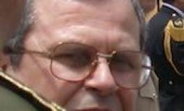 "Rab Dzair" "invité" à prendre sa retraite par Bouteflika !