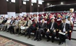 Batna a accueilli le 7e colloque international sur "l'université et la société civile"