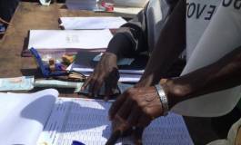 Guinée: majorité absolue pour Alpha Condé au 1er tour de la présidentielle