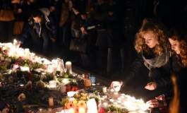 Attentats de Paris: ultime hommage aux deux victimes algériennes