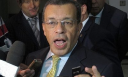 Messieurs les Ministres : pourquoi tenir des discours contraires à la réalité locale et mondiale ?