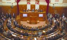 Sénat : les manœuvres ont commencé au FLN d'Oran