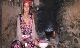 Bou yini, Mezlegh, Yennar, pratiques rituelles entourant le nouvel an dans l’Aurès