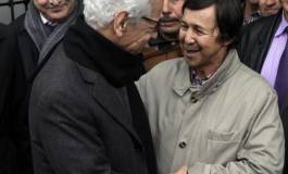 Saïd Bouteflika et Mouloud Hamrouche se donnent en spectacle !