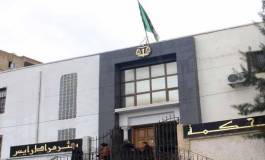 La défense d’El Khabar/Ness-Prod se retire et proteste