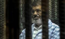 L'ex-président égyptien Mohamed Morsi condamné à la prison à vie