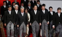 Japon: le gouvernement valide un massif plan de relance