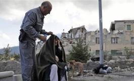 Italie: séisme d’Amatrice, entre solidarité, polémiques et bonnes affaires