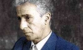 Cette langue n’est pas mienne mais mon butin de guerre