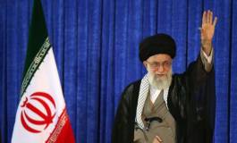 L'ayatollah Khamenei appelle les musulmans à reconsidérer la gestion de la Mecque