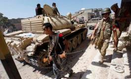 La lutte contre le terrorisme implique le développement et la démocratie