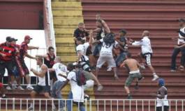 Violences dans les stades : le dispositif policier finalement maintenu