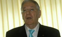 "Avez-vous côtoyé des jeunes de moins de 25 ans ?" Ya Si Djamel