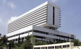 Ennahar se paye gauchement le directeur d'El Aurassi !