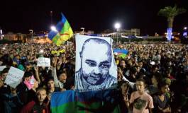 Des milliers de manifestants Rifains exigent justice pour Mouhcine Fikri