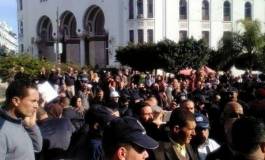 Une vingtaine d'arrestations de syndicalistes à Alger (en images)