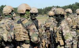 La Tunisie hautement gardée par les Américains et les Français