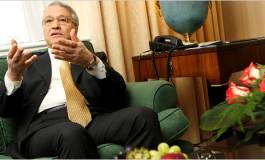 Chakib Khelil se déclare prêt à rejoindre le gouvernement