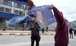 Emeutes à Bejaia : les réseaux sociaux s’enflamment