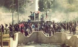 Emeutes à Béjaia : plusieurs blessés parmi les manifestants et les policiers