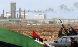 Baisse légère du cours du pétrole, perturbé par l'instabilité en Libye