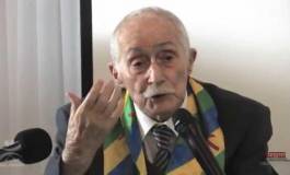 Ali Yahia Abdennour : "L’Algérie indépendante n’a pas fait l’économie du pouvoir militaire"