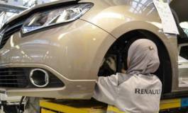 Abdeslam Bouchouareb veut déjà exporter des véhicules Renault !