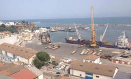 Une explosion fait deux morts au port de Bejaia