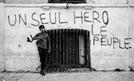 Hnâ "ghâchi" !… Wa ntâ chkoûn ? (Nous, "populace" !… Et toi, qui es-tu ?)