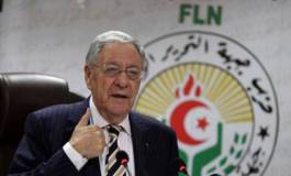 Djamel Ould Abbès : "Oui, je suis un chiyate, un "lèche-botte" du président" ! (Vidéo)