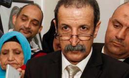 Le ministre stagiaire et la Gestapo news Par Mohamed Benchicou