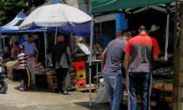 Au marché de Tiaret, le poisson est vendu sous le soleil !