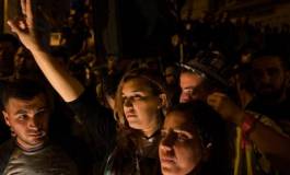 Nawal Ben Aïssa : "Je manifeste pacifiquement pour les droits broyés du Rif"